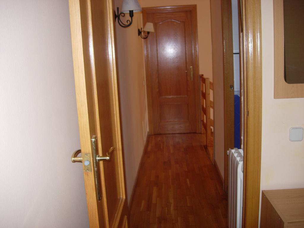 Apartaments El Ribal Valencia D'Aneu Room photo