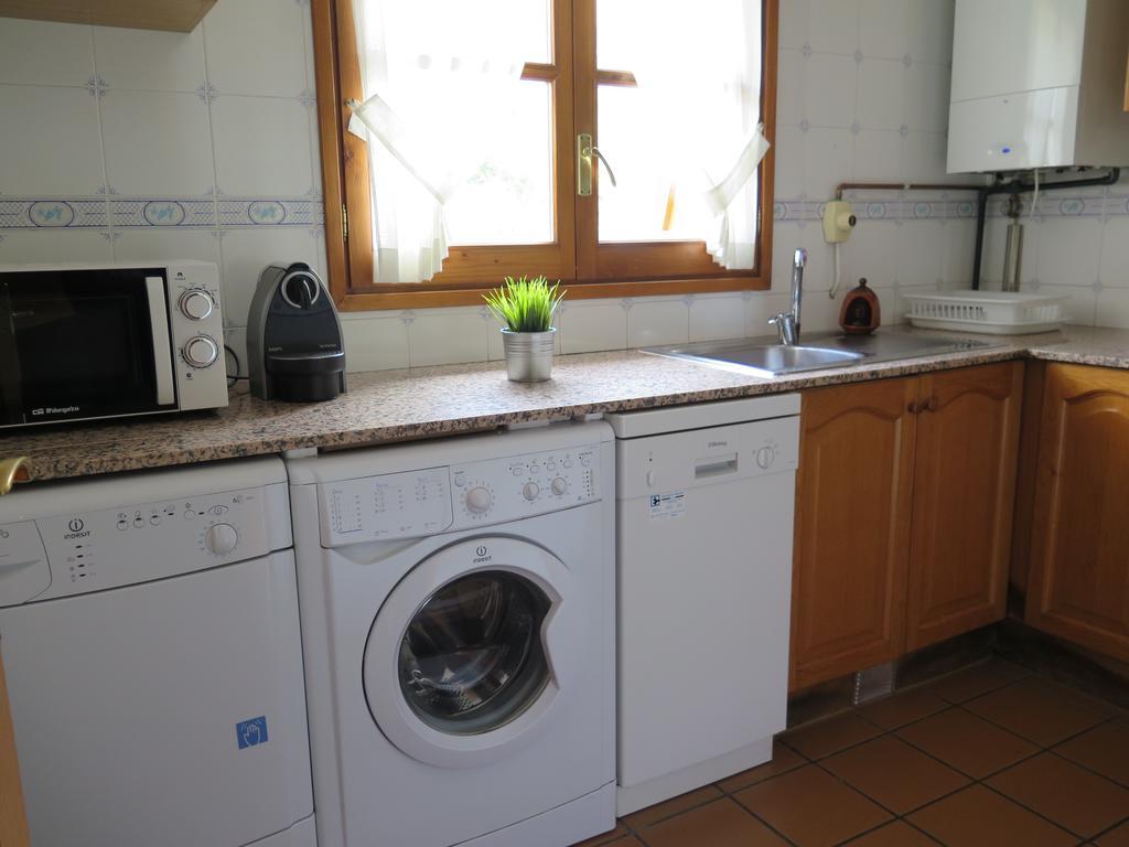 Apartaments El Ribal Valencia D'Aneu Exterior photo